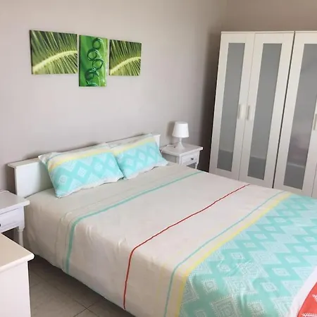 Eloisa I Apartment Corralejo